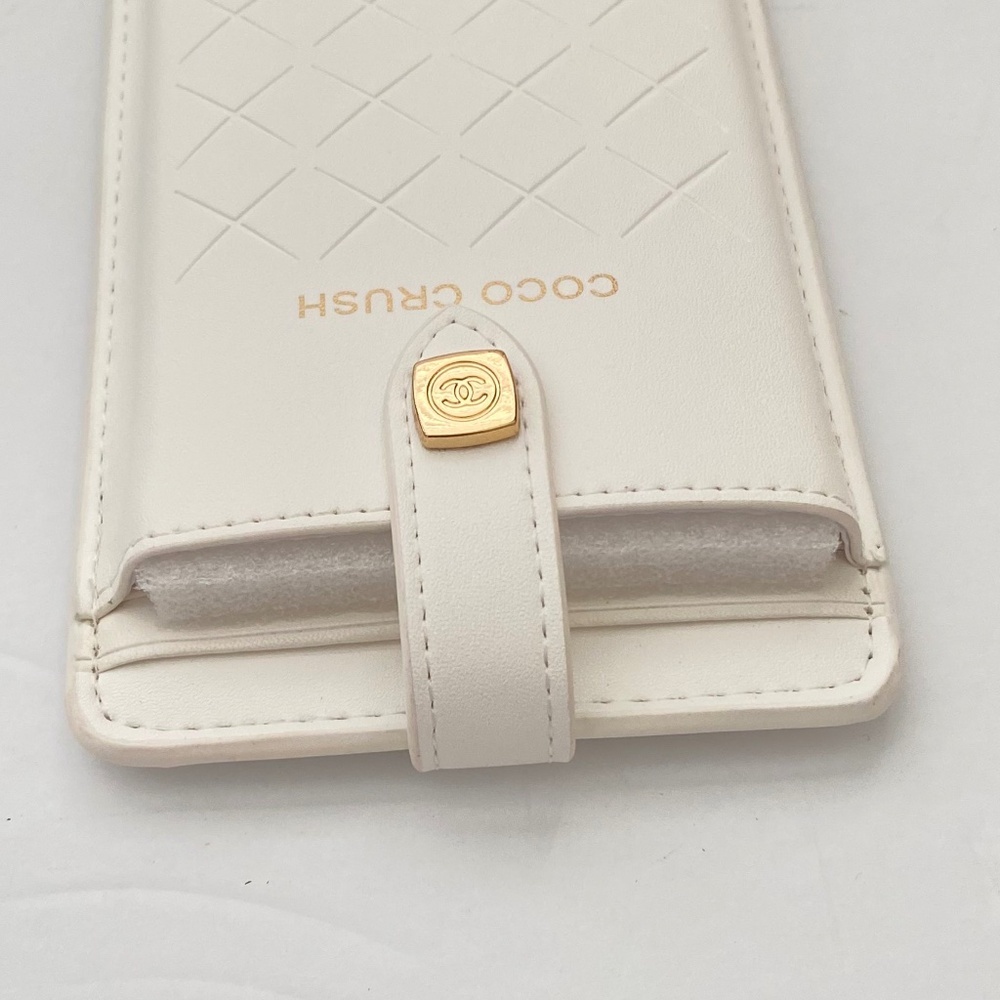 CHANEL Limited Edition Coco White Crossbody/Phone Case/Card holder NEW FREE gift - Picture 9 of 12